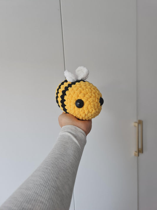 Sweet Bee Plushie