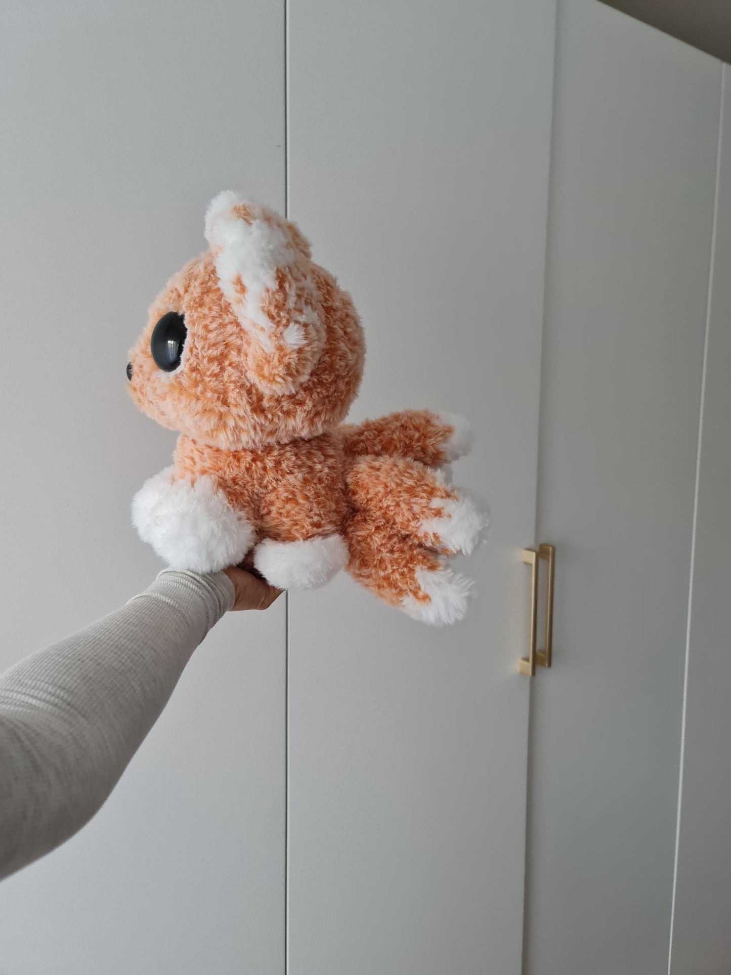 XL Fox Anime Fluffy