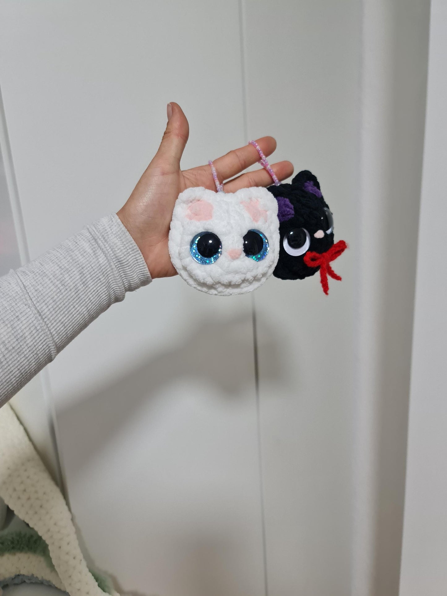 Jijji Lily Cat Keychains Bag Charm