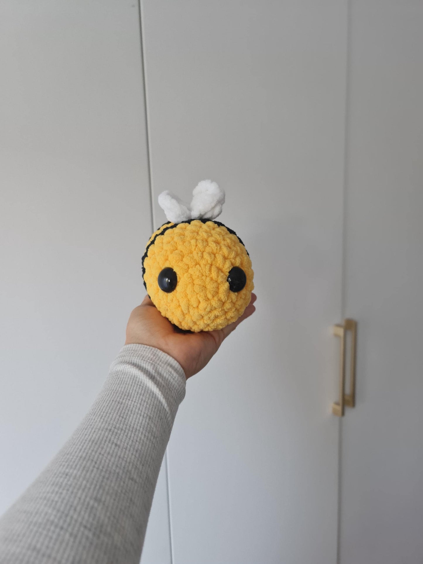 Sweet Bee Plushie