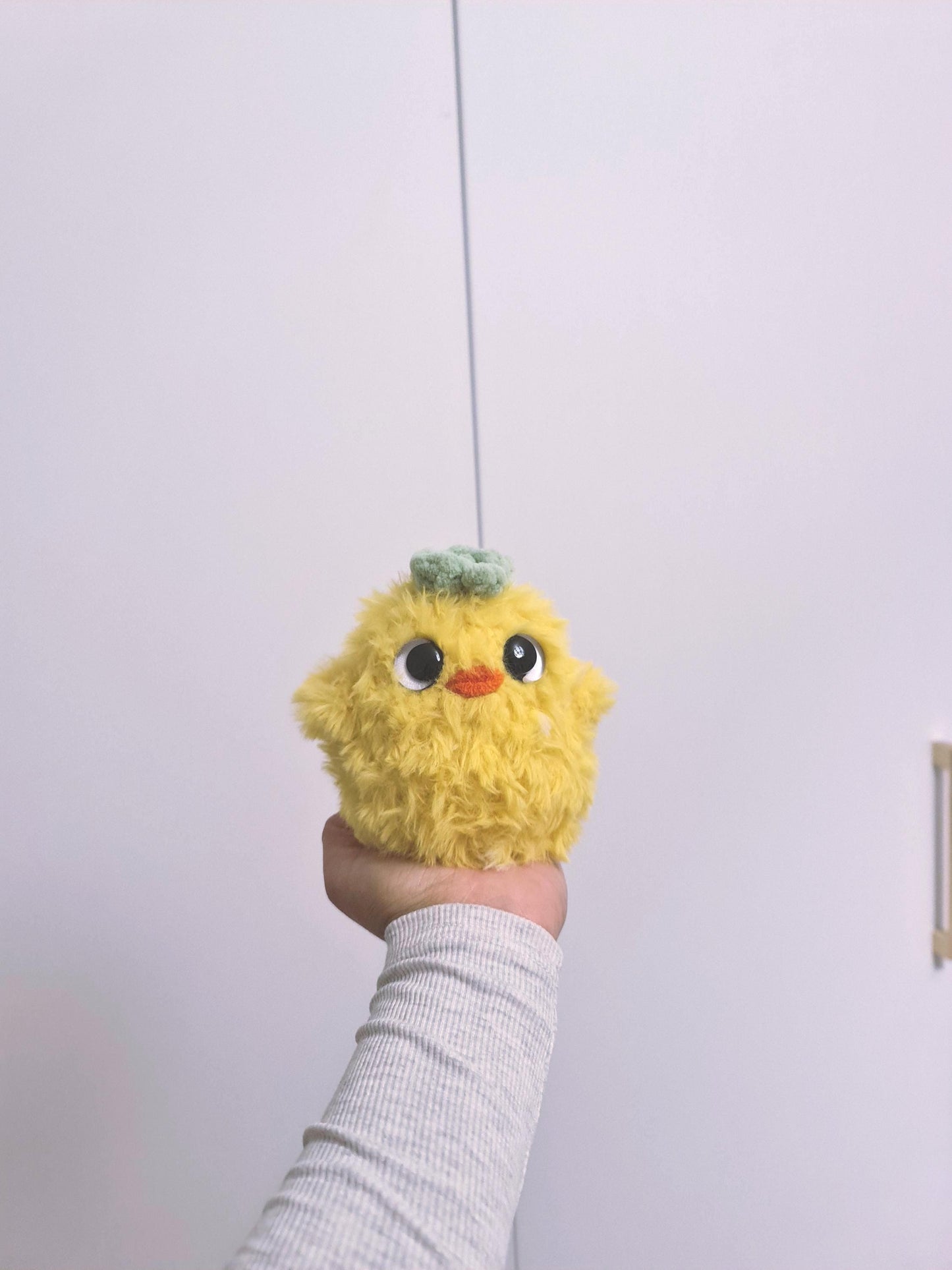 Baby Duck Ootori Sama Plushie with leaf